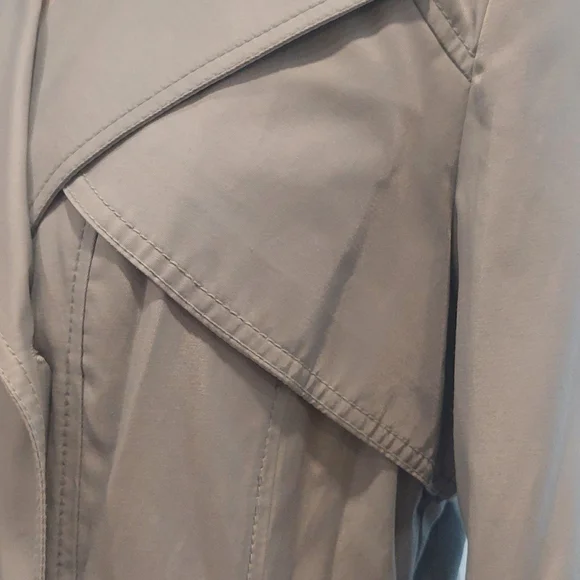 Laundry By Shelli Segal Double-Breasted Trench Coat - Taupe - Picture 5 of 15